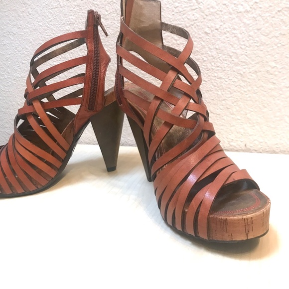 Miss Sixty 'MS Tracey' 39M EU  Strappy High Heel w/Zipper, woo/leather/cork - Picture 5 of 12